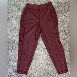 Sweaty Betty Pants Small Short NWOT